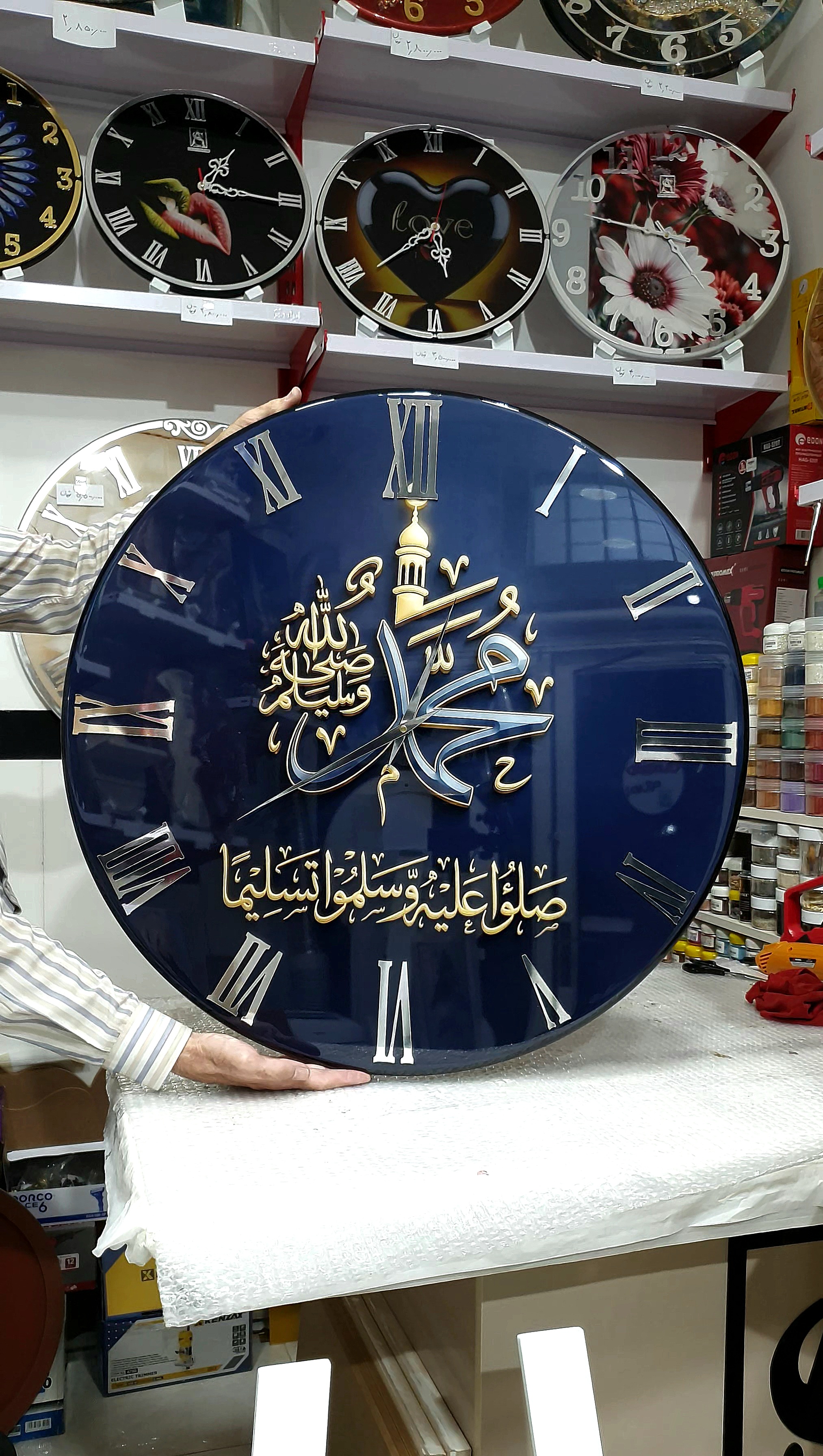 ساعت دیواری رزینی کد ۶۶۰